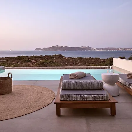 Milos Sea Adamantas (Milos)