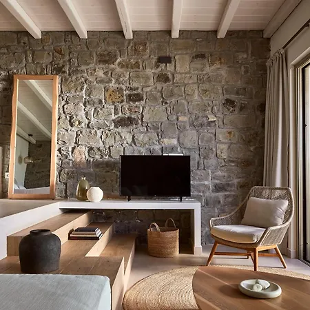 Milos Sea 4* Adamantas