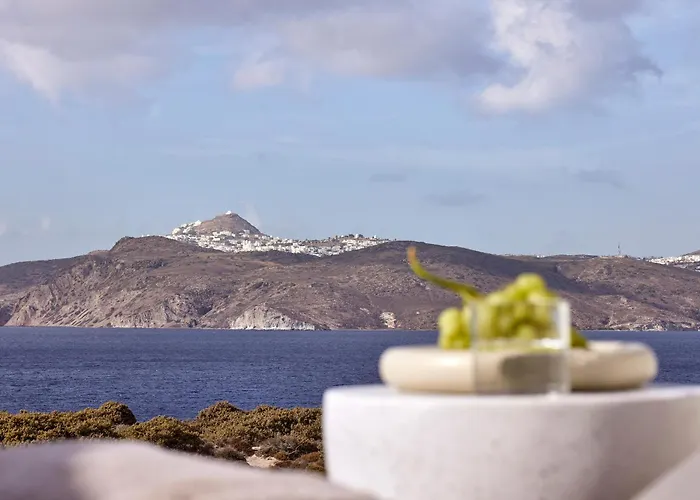 Milos Sea 4* Adamantas (Milos)