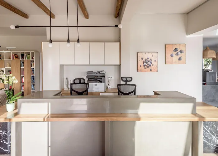 Milos Sea 4* Adamantas