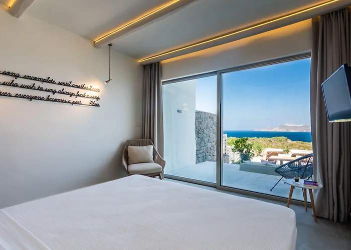 Milos Sea 4* Adamantas